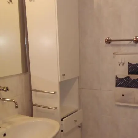 Lucija Apartment *