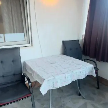 Lucija * Τρογκίρ