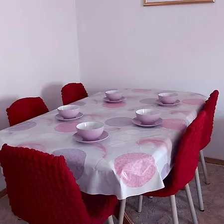 Διαμέρισμα Lucija